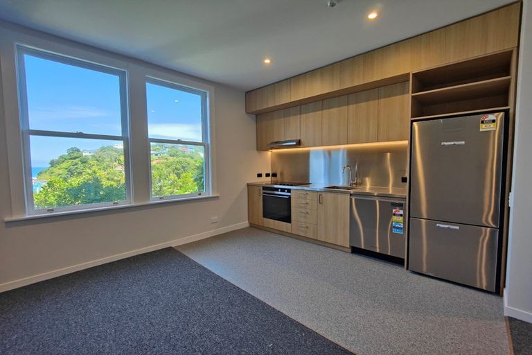 Photo of property in 1 Milne Terrace, Island Bay, Wellington, 6023