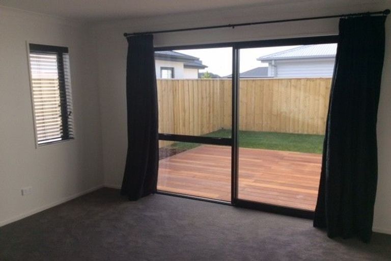 Photo of property in 13 Waituna Street, Pegasus, 7612
