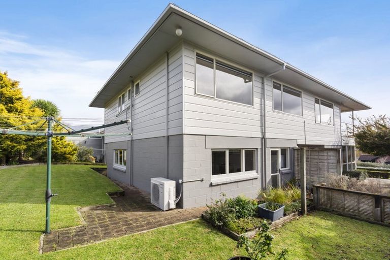 Photo of property in 3 Sea View Terrace, Cockle Bay, Auckland, 2014