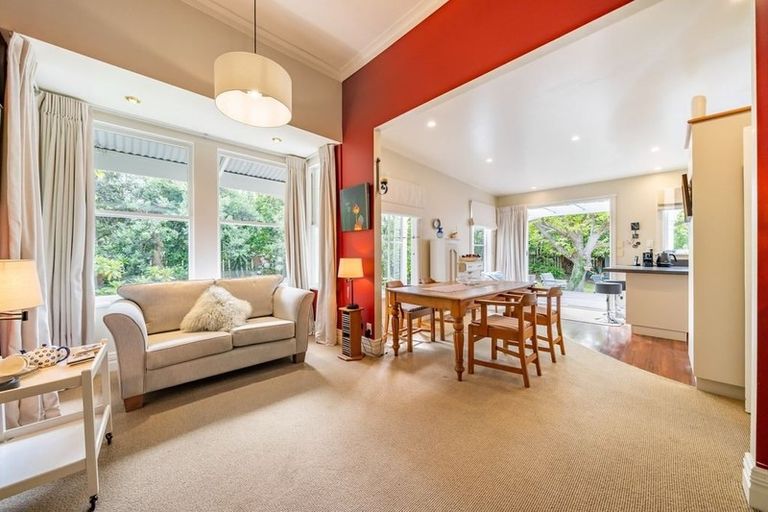 Photo of property in 36 Britannia Street, Petone, Lower Hutt, 5012