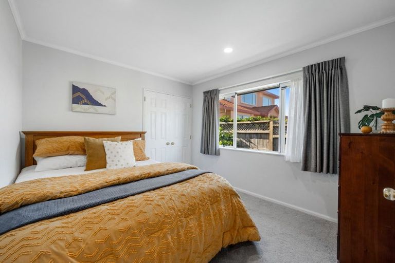 Photo of property in 38 Dannemora Drive, Dannemora, Auckland, 2016