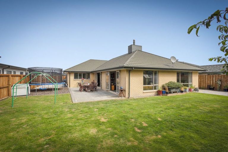 Photo of property in 15 Broomleigh Drive, Rolleston, 7615