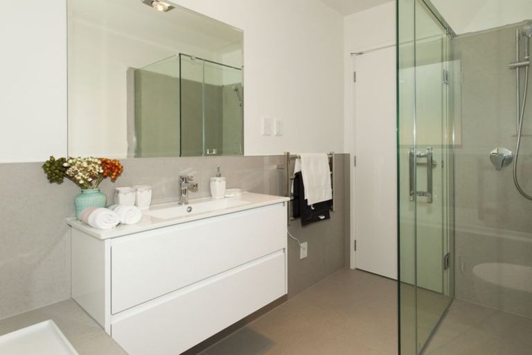 Photo of property in 62 Matua Road, Huapai, Kumeu, 0810