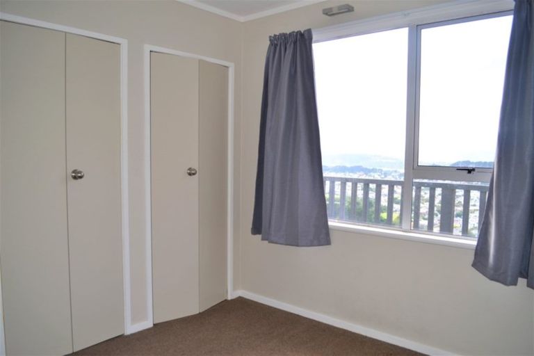 Photo of property in 10 Laurent Place, Kingston, Wellington, 6021