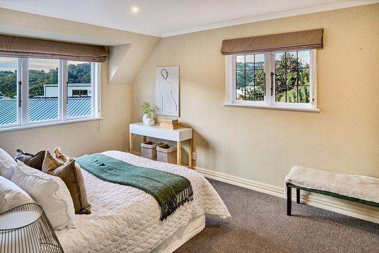 Photo of property in 13 Ramsey Place, Karori, Wellington, 6012