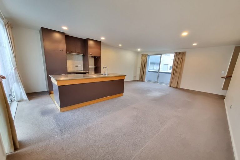 Photo of property in 2/3 Wagener Place, Mount Albert, Auckland, 1025