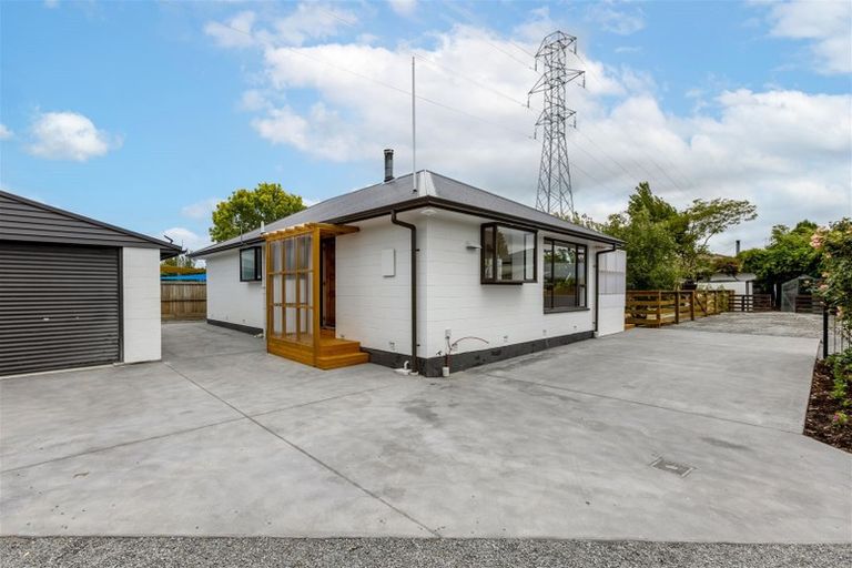 Photo of property in 11 Rosamund Place, Halswell, Christchurch, 8025