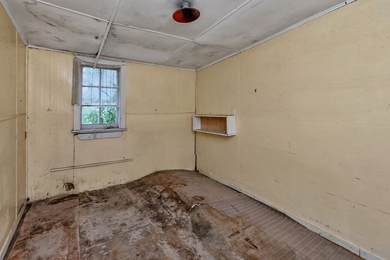 Photo of property in 35 Morningside Road, Morningside, Whangarei, 0110