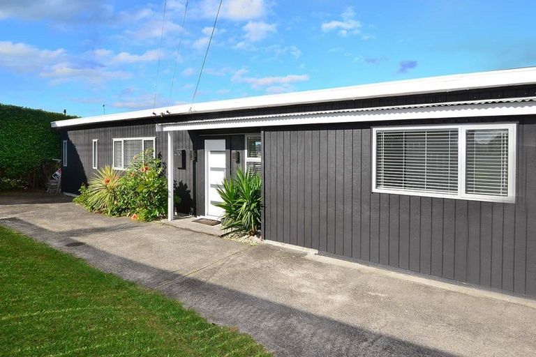 Photo of property in 95 Stanmore Bay Road, Stanmore Bay, Whangaparaoa, 0932