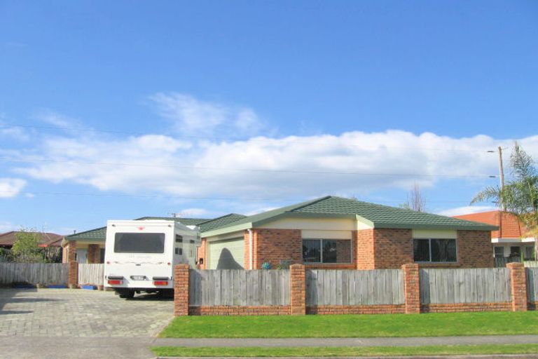 Photo of property in 8 Azalea Dell, Mount Maunganui, 3116