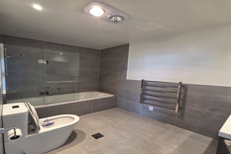 Photo of property in 10a Waka Ama Road, Karaka, Papakura, 2113