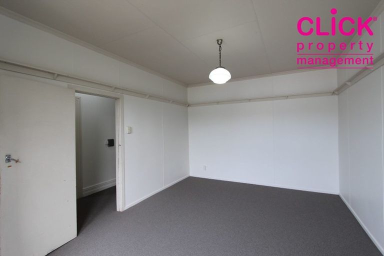 Photo of property in 233 Ravensbourne Road, Ravensbourne, Dunedin, 9022