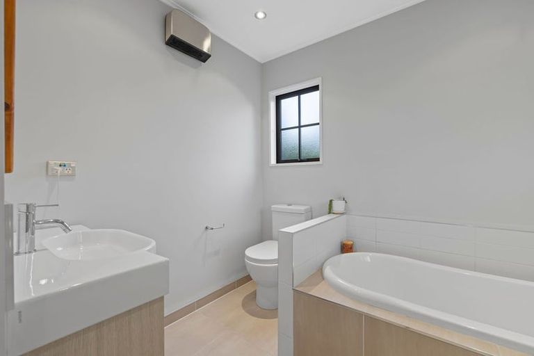 Photo of property in 32c Gardiners Road, Bishopdale, Christchurch, 8051