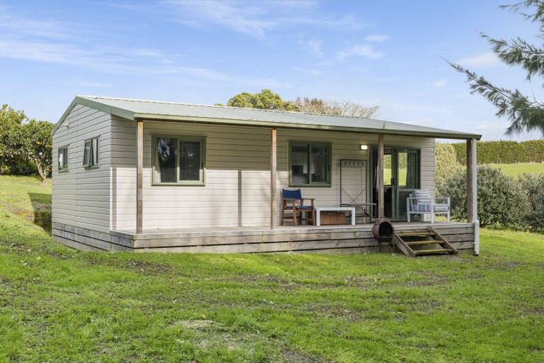 Photo of property in 121a Benner Road, Pukehina, Te Puke, 3186