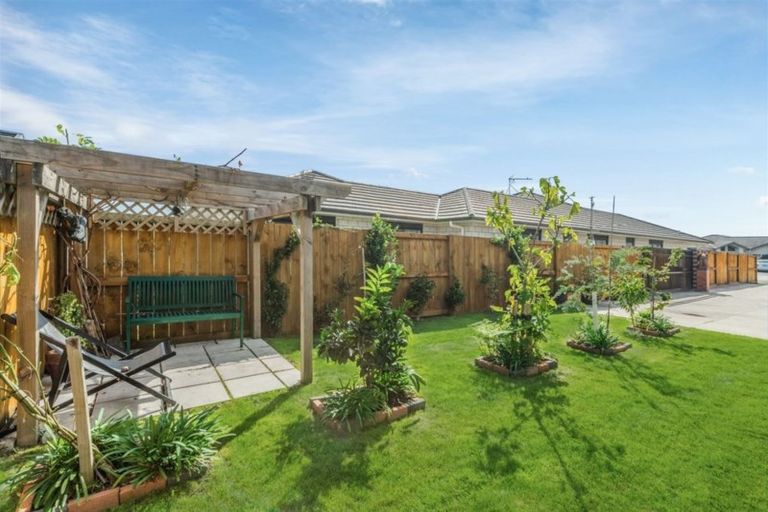 Photo of property in 31 Sirius Crescent, Rototuna North, Hamilton, 3210