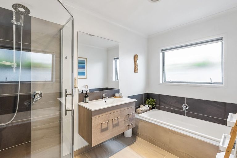 Photo of property in 39 Kotuku Drive, Paraparaumu Beach, Paraparaumu, 5032