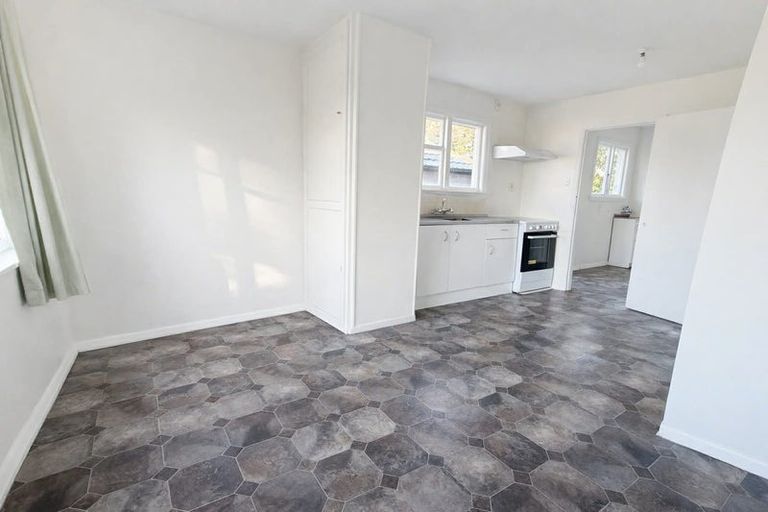 Photo of property in 8 Newmark Street, Bishopdale, Christchurch, 8053