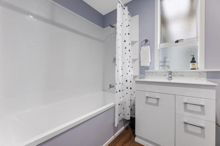 Photo of property in 26 Bridge Street, Clyde Hill, Dunedin, 9011