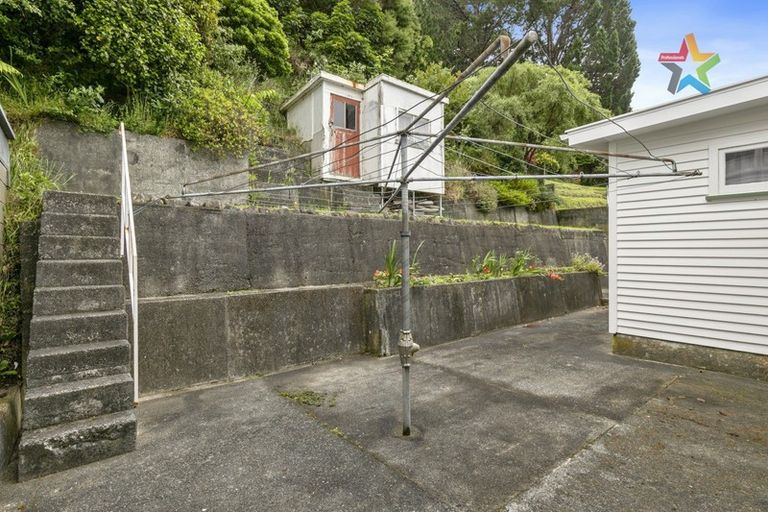 Photo of property in 155 Wellington Road, Wainuiomata, Lower Hutt, 5014