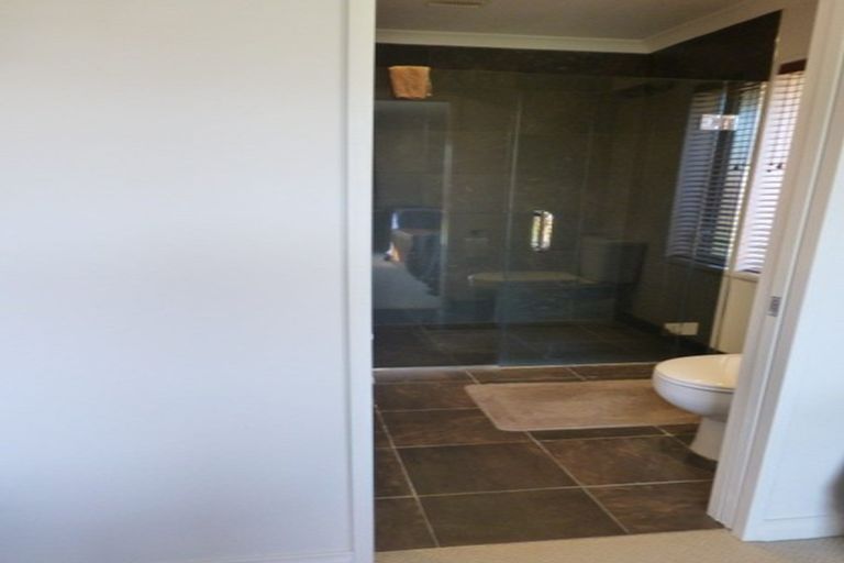 Photo of property in 17 Foresters Crescent, Parklands, Christchurch, 8083