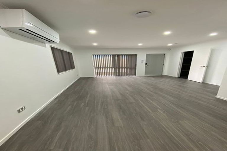 Photo of property in 10a Vickerman Street, Otara, Auckland, 2023