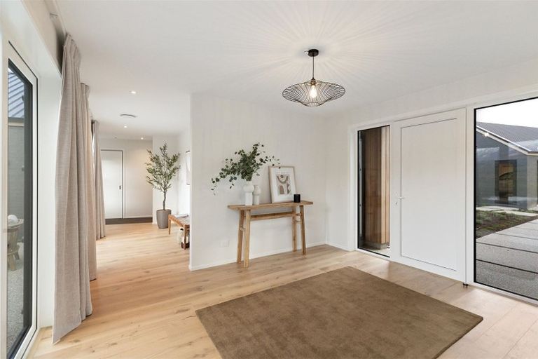 Photo of property in 77 Stone Drive, Cromwell, 9384