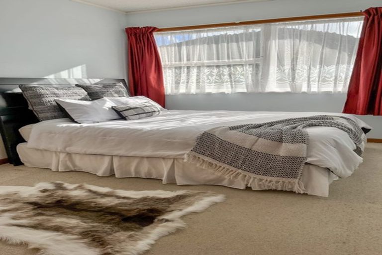 Photo of property in 42 Crawford Crescent, Te Kamo, Whangarei, 0112