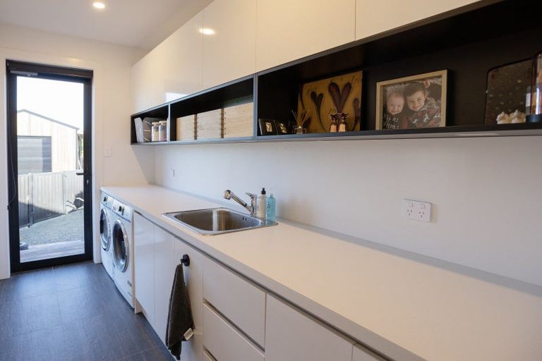 Photo of property in 19 Longwood Drive, Winton, 9720