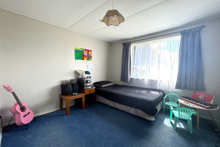 Photo of property in 7 Kupe Place, Highbury, Palmerston North, 4412