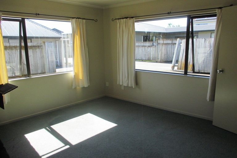 Photo of property in 112b Linton Street, West End, Palmerston North, 4410