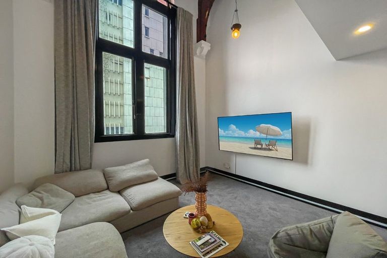 Photo of property in Whitmore Apartments, 1b/7 Stout Street, Wellington Central, Wellington, 6011