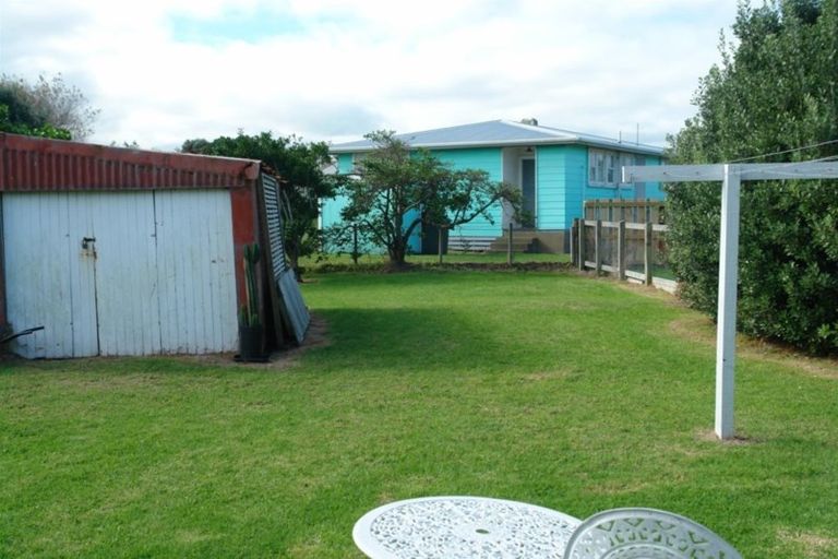 Photo of property in 22 Egmont Street, Patea, 4520