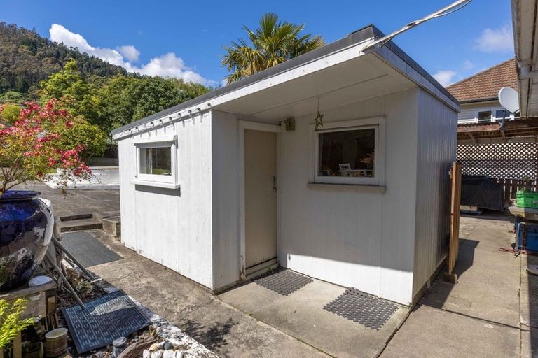 Photo of property in 195 Kawai Street South, Nelson South, Nelson, 7010