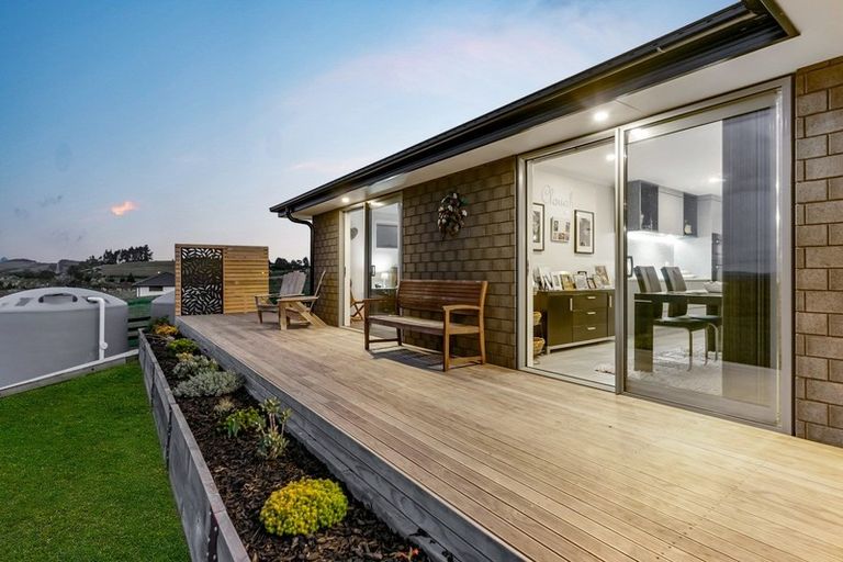 Photo of property in 11 Crickett Lane, Pokeno, 2471