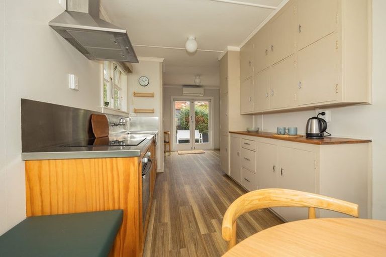 Photo of property in 61 Tamar Street, South Hill, Oamaru, 9400