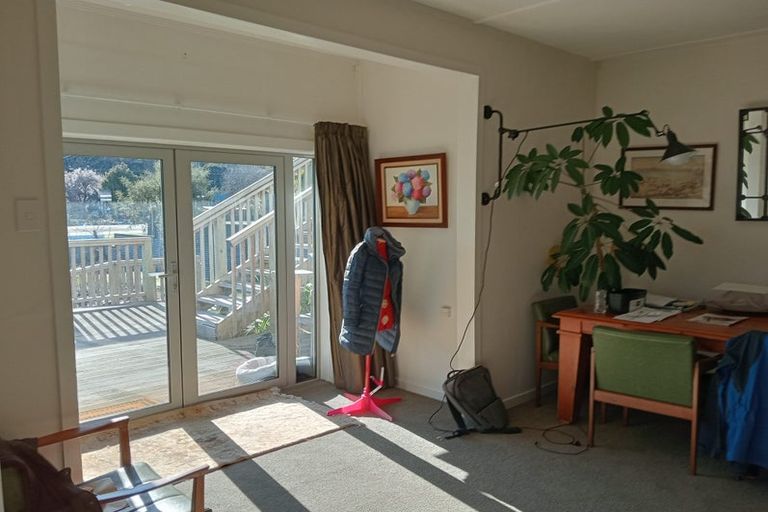 Photo of property in 25 Half Mile Road, Tuatapere, 9620
