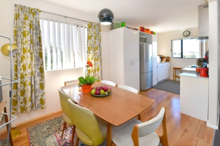 Photo of property in 6 Matai Road, Stanmore Bay, Whangaparaoa, 0932