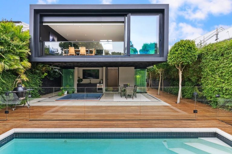 Photo of property in 61 Rose Road, Grey Lynn, Auckland, 1021