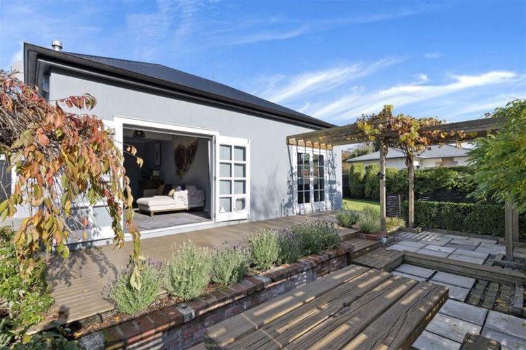 Photo of property in 50 Westminster Street, St Albans, Christchurch, 8014