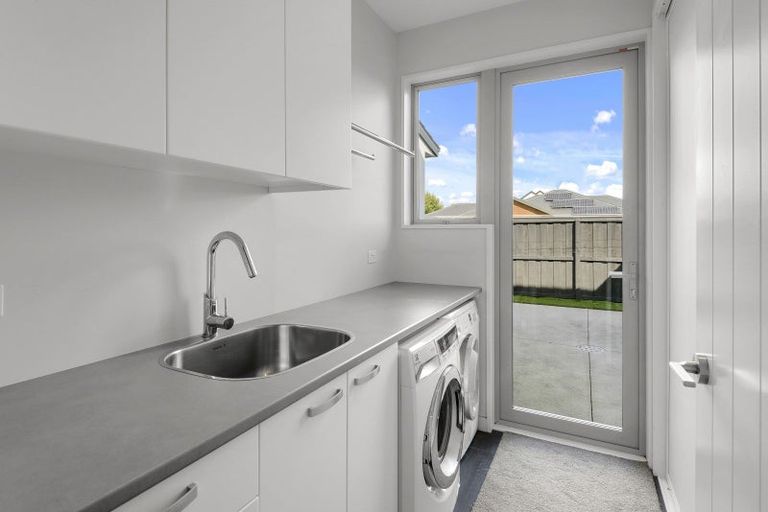 Photo of property in 6 Provincial Road, Halswell, Christchurch, 8025