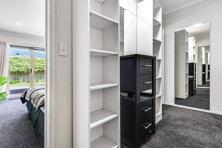 Photo of property in 4 Abergeldie Way, Cambridge, 3434