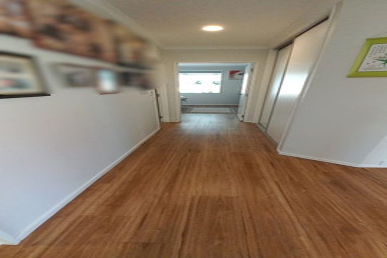 Photo of property in 4 Fernbrook Close, Burswood, Auckland, 2013