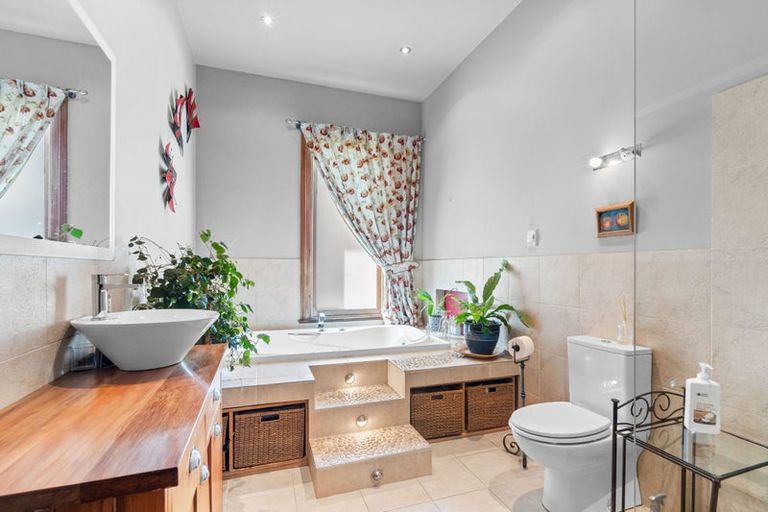 Photo of property in 17 Hogg Crescent, Masterton, 5810