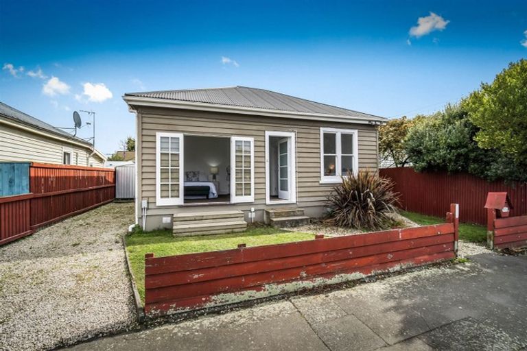 Photo of property in 17 Randolph Street, Woolston, Christchurch, 8062