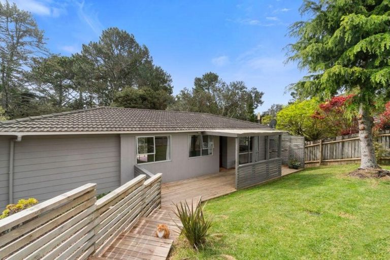 Photo of property in 23 Claverdon Drive, Massey, Auckland, 0614
