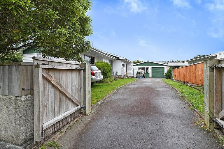 Photo of property in 5 Denver Grove, Totara Park, Upper Hutt, 5018