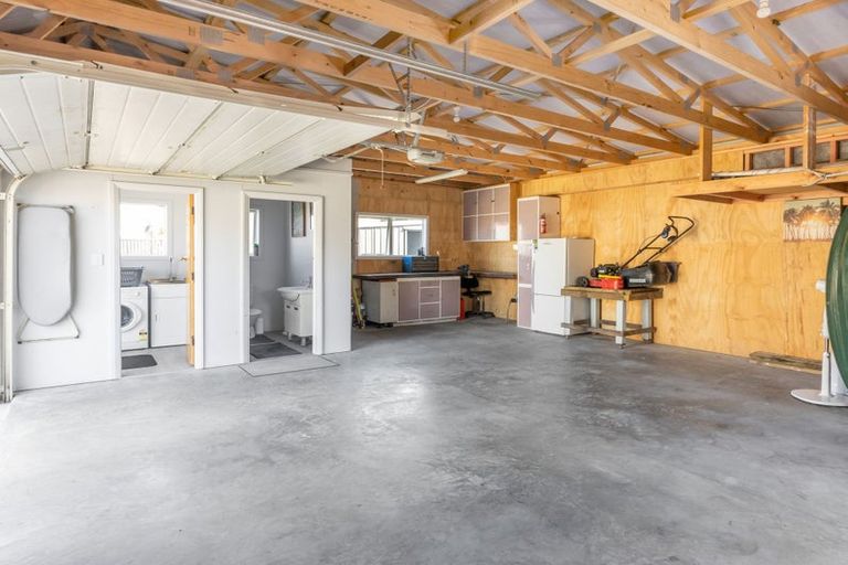 Photo of property in 13 Bentham Street, Westport, 7825