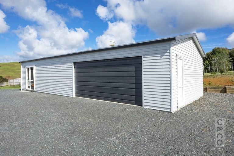 Photo of property in 79 Mount Albion Rise, Taupaki, Henderson, 0782