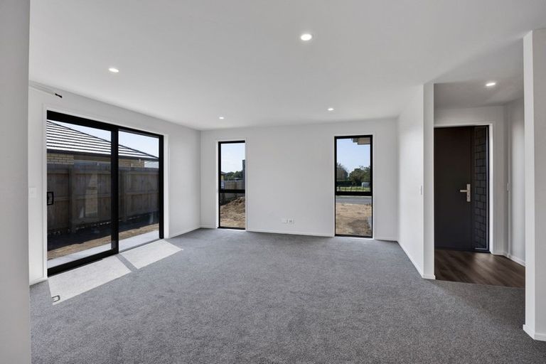 Photo of property in 3 Bianca Crescent, Stratford, 4332