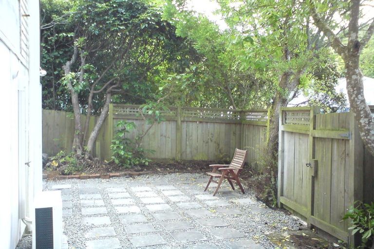 Photo of property in 55 Truscott Avenue, Johnsonville, Wellington, 6037